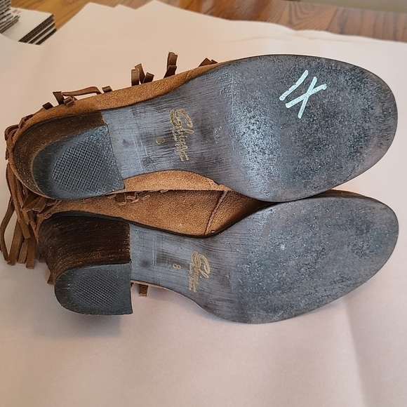 Sbicca Brown Sound Suede Leather Moccasin Boots with Fringe & Block Heel - Picture 5 of 8